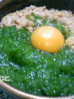 春の味♪生めかぶで作るめかぶ納豆丼-レシピのメイン写真