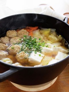 豚団子と白菜のコク旨鍋。-レシピのメイン写真