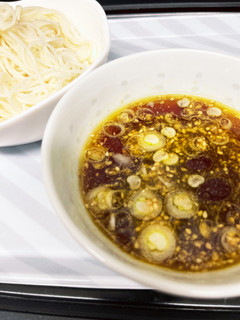 まるごと冷凍トマトとそうめんつゆ-レシピのメイン写真