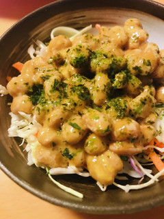 毎日の納豆●サラダにのせて-レシピのメイン写真