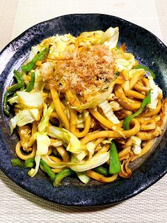 オイスターソースで上海焼きうどん-レシピのメイン写真