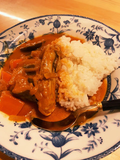 生クリームが余ったらトマトチキンカレー-レシピのメイン写真