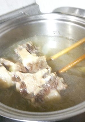 簡単、自己流の牛テールスープ・圧力鍋なし-レシピのメイン写真