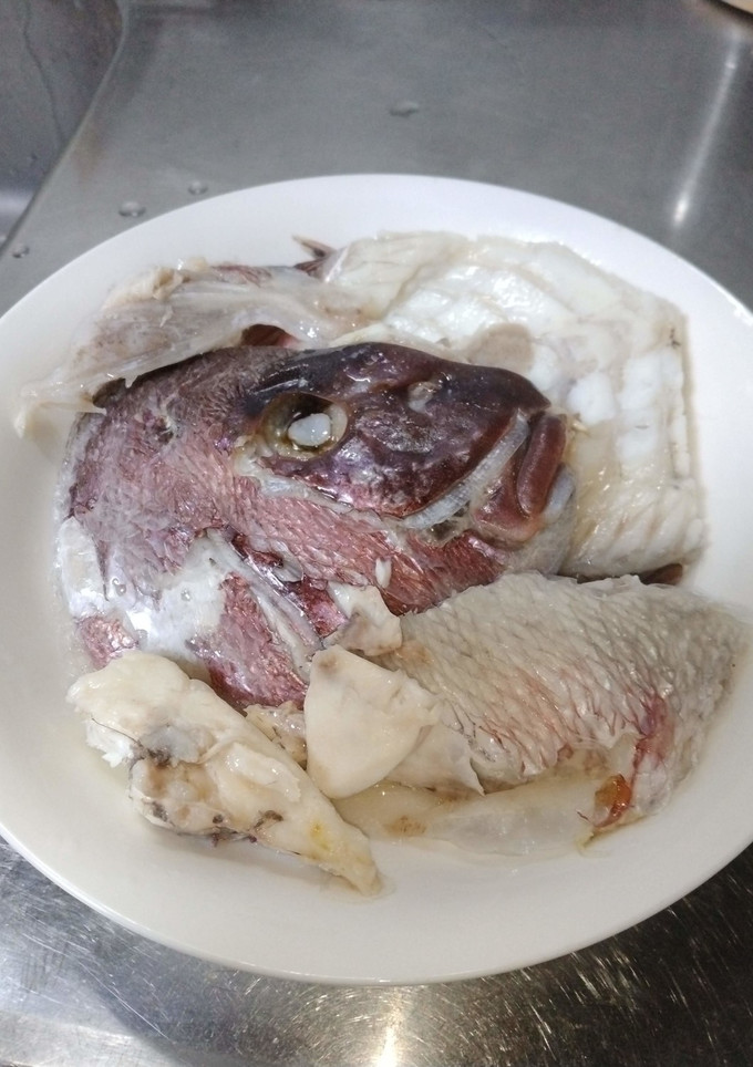 簡単！鯛の頭の酒蒸し風-レシピのメイン写真