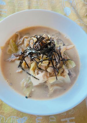 栄養満点ꕤ生姜香る鯖の胡麻味噌スープ-レシピのメイン写真