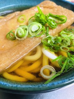 きつねうどんは揚げが決め手-レシピのメイン写真
