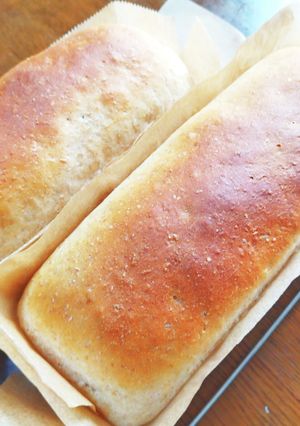 パウンドケーキ型☆そば粉入全粒粉食パン-レシピのメイン写真
