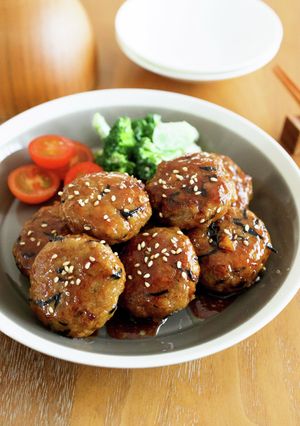 れんこんとひじきの照り焼き豚つくね。-レシピのメイン写真