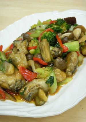 牡蠣と野菜のコチュジャン炒め-レシピのメイン写真