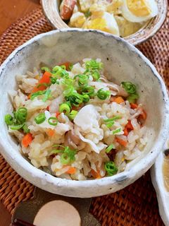 豚バラとごぼうの炊き込みご飯♩-レシピのメイン写真