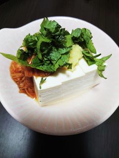 なめ茸のせ冷奴-レシピのメイン写真