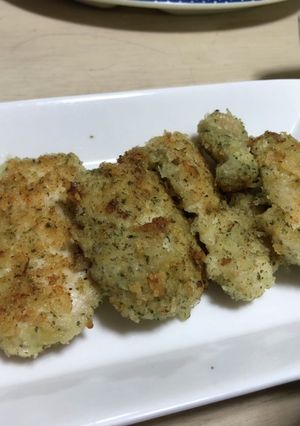 鶏むね肉のマヨパン粉焼き✩-レシピのメイン写真