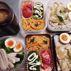 รูปของ 高校生息子、旦那、娘弁当(1/12)