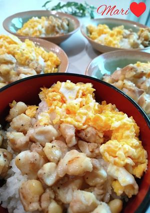 フライパンで簡単！鶏なんこつ＆たまご丼-レシピのメイン写真