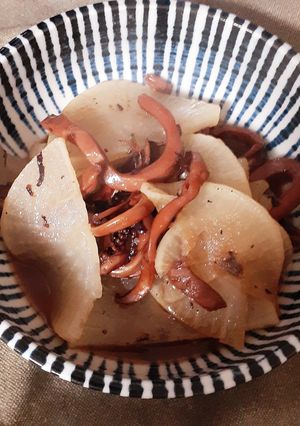 簡単★イカの缶詰め大根煮込み-レシピのメイン写真