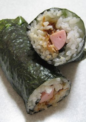 超簡単！魚肉ソーセージとかつお節のり巻き-レシピのメイン写真