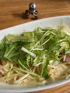 ベーコンと白菜としめじワンパンマヨパスタ-レシピのメイン写真