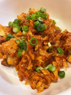 食べやすい!鯖味噌煮缶のキムチ炒め-レシピのメイン写真