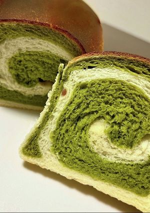 抹茶うず巻き食パン-レシピのメイン写真