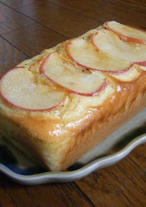 レーズンとリンゴたっぷりＭＩＸケーキ-レシピのメイン写真