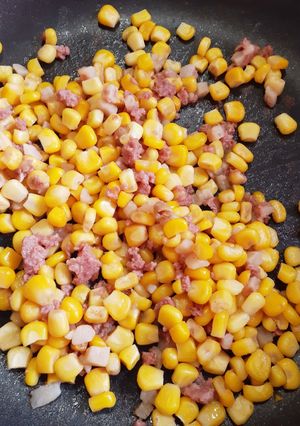 簡単★コーンとコンビーフの炒め物-レシピのメイン写真