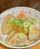 豚肩ロースブロックと大根のの酒粕煮