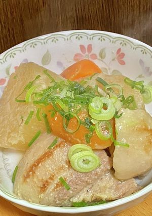 豚肩ロースブロックと大根のの酒粕煮-レシピのメイン写真