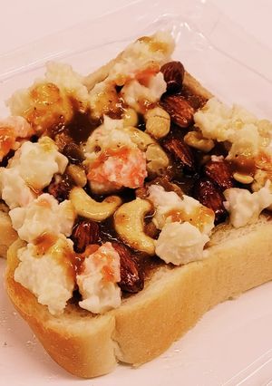 ナッツポテサラオニオンドレトースト-レシピのメイン写真