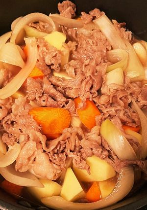 【家庭の味♪】肉じゃが-レシピのメイン写真
