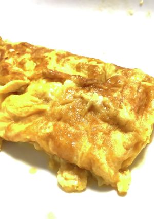 卵焼き器で！簡単チーズオムレツ-レシピのメイン写真