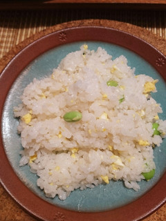 簡単!包丁いらず冷凍枝豆の卵炒飯-レシピのメイン写真