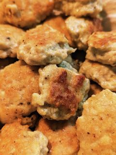 鶏ひき肉と豆腐のヘルシーカレーナゲット-レシピのメイン写真