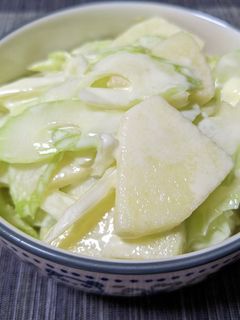 セロリとりんごのサラダ-レシピのメイン写真