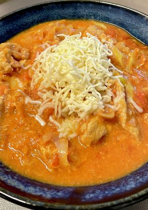 激旨！チーズで！　トマたまカレーうどん-レシピのメイン写真