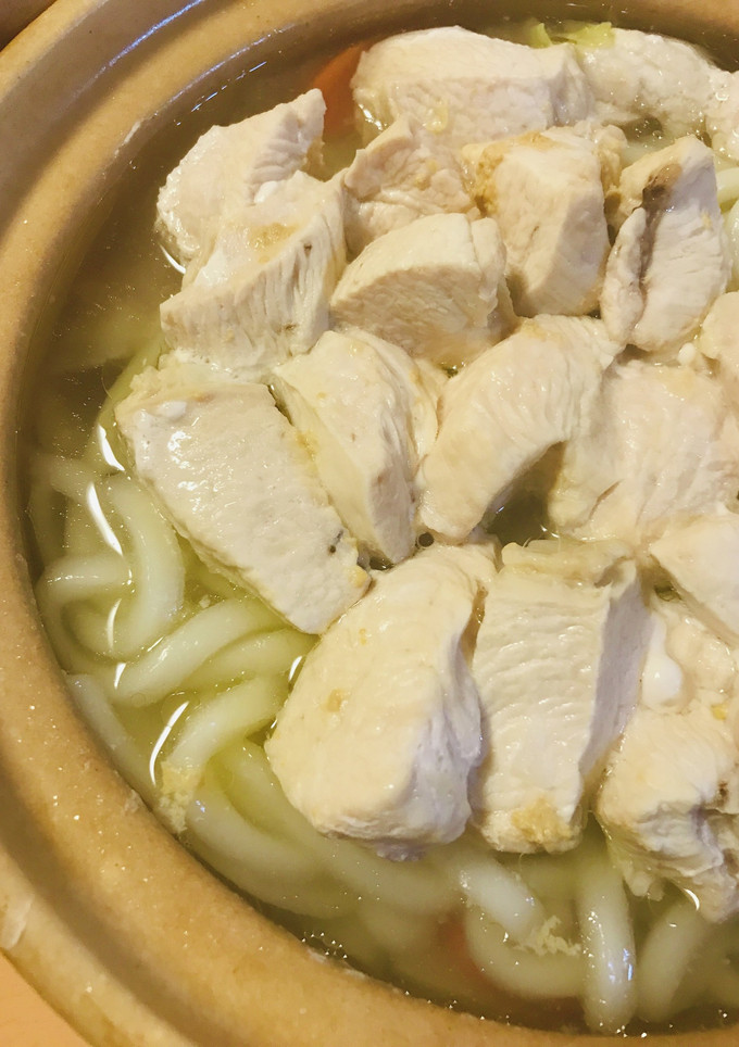 鍋の素活用●白菜と鶏肉のあっさりうどん鍋-レシピのメイン写真