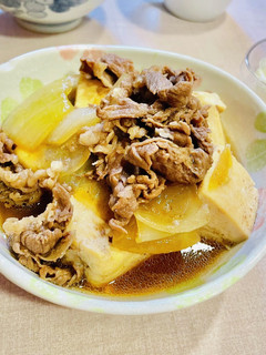 簡単♪ほっこり♡玉ねぎのシンプルな肉豆腐-レシピのメイン写真