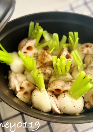 蕪と蓮根と鶏もも肉のエチュベ-レシピのメイン写真