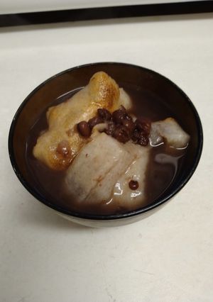 ゆで小豆缶1缶で4人分おしるこ-レシピのメイン写真
