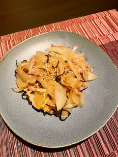 ☆豚肉と玉ねぎのくらこんの塩昆布炒め☆-レシピのメイン写真