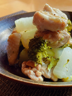 鶏もも肉と野菜の蒸し煮-レシピのメイン写真