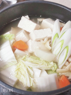 あったまろ♡鶏出汁鍋で♪肉が見えないけど-レシピのメイン写真