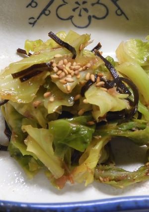 わが七坪農園の茹でキャベツの塩昆布和え-レシピのメイン写真