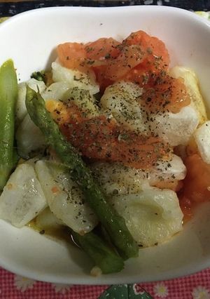 お餅ホットサラダ-レシピのメイン写真