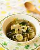 5分で！舞茸とワカメの栄養満点スープ☆