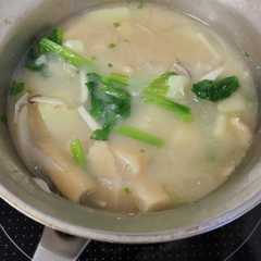 รูปของ 本日のお味噌汁