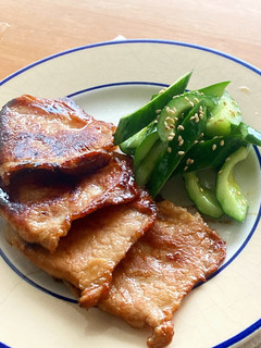 旨味たっぷり!豚肉の梅おかかはさみ焼き-レシピのメイン写真
