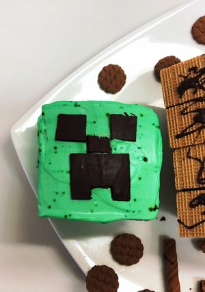 マインクラフト！クリーパーケーキ-レシピのメイン写真