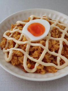 カレーピラフのとろ~りチーズソースがけ-レシピのメイン写真
