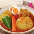 丸ごと玉ねぎのトマトスープカレー