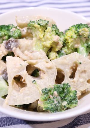 レンコン&ブロッコリーのシャキシャキ食感サラダ-レシピのメイン写真